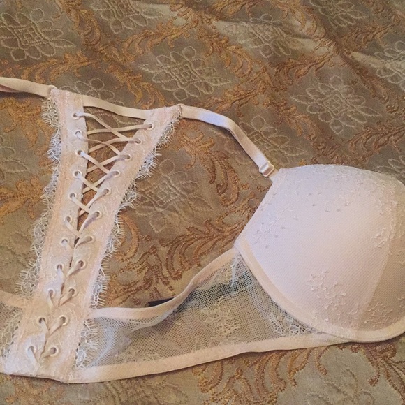 Sexy Bra Trio - Picture 3 of 8